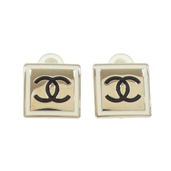 Pre Loved chanel Women white | white Earrings - Picture 1 of 5